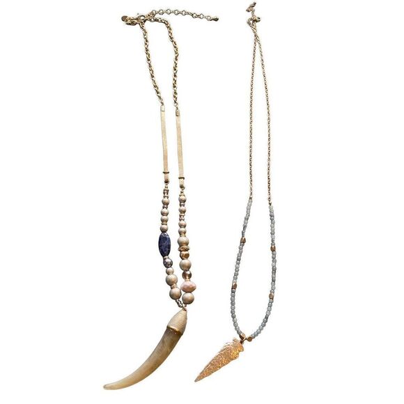 Chico's Horn Pendant Necklace unbranded arrowhead necklace set of two - Picture 10 of 10